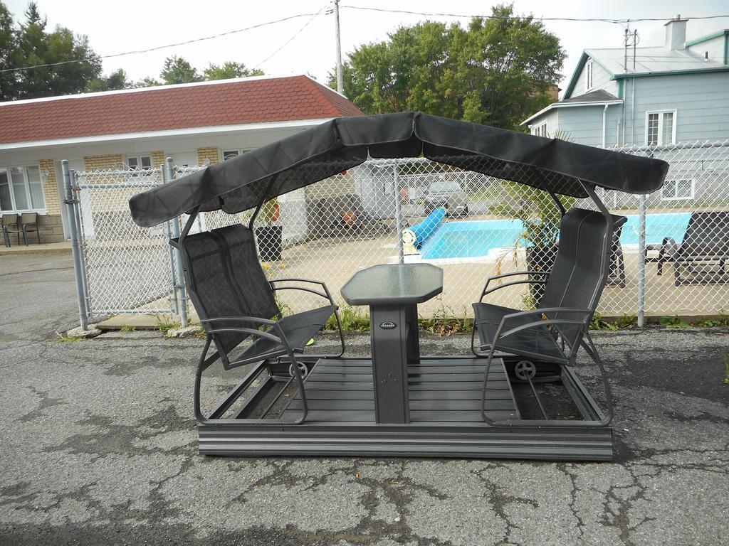 Motel Olympic Québec Kültér fotó